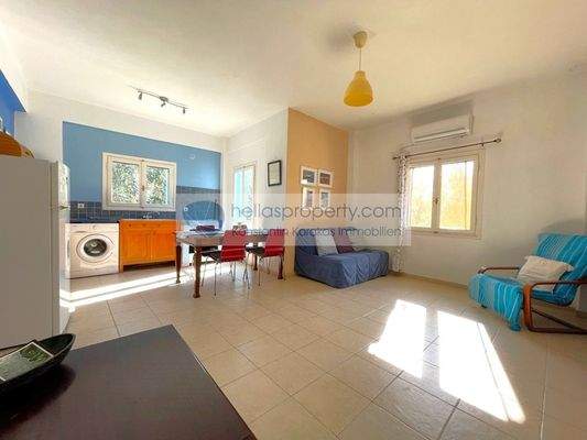 e9d9d46ed80b4095ba8b0ca05bf77a7a-original