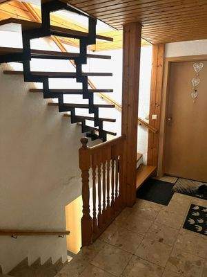 Treppenhaus zum DG.jpeg