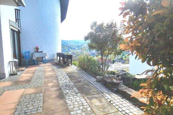 Terrasse vor dem Esszimmer