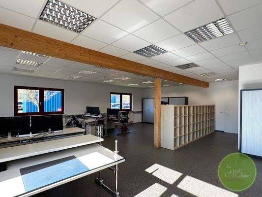 ...  viel natürlicher Belichtung.