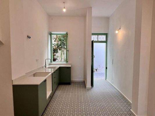 Kreta, Kritsa: Renovierte Wohnung mit Balkon zu verkaufen