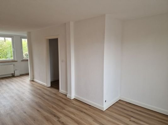 DAS WOHN- UND ESSZIMMER