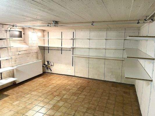 Lager- / Hobbyraum 2 im Keller