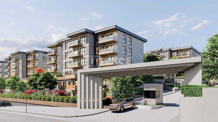 Apartments in a Developed Complex near Metro in İstanbul Pendik