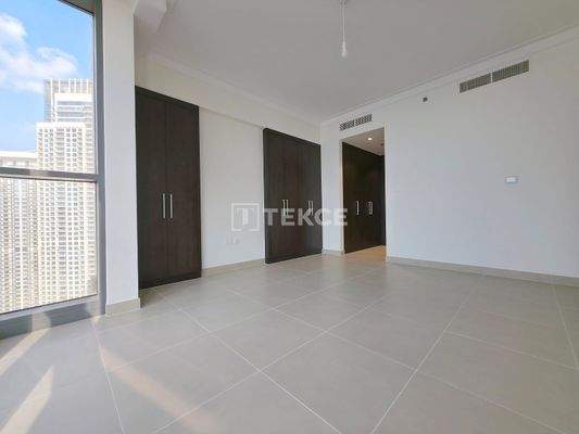 Sea View Luxurious Apartment in Dubai Creek Harbour