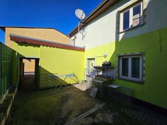 Hof Heilig Geist Str.jpg