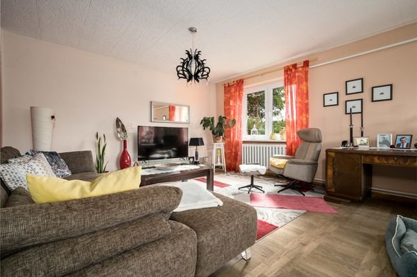 3498-Wohnzimmer Ansicht 1-Einheit links