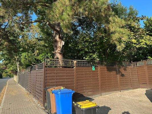 eingefriedetes Grundstück