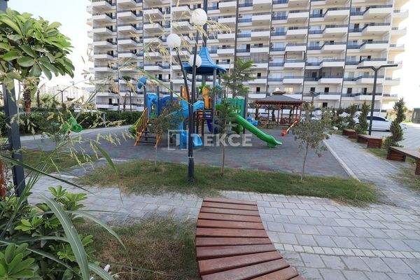 New Apartments for Sale Near the Sea in Tömük, Mersin