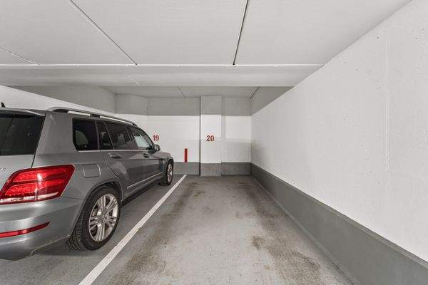 Garagenstellplatz
