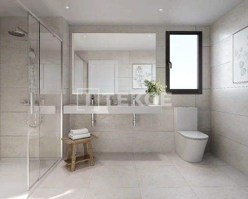 Apartments in Estepona with a Communal Swimming Pool