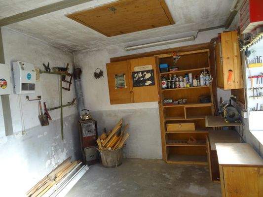 Werkstatt an der Garage