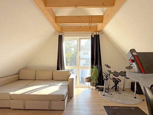 Zimmer im Spitzboden