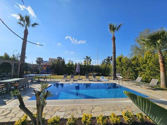 Home with Pool Suitable for Short-Term Rentals in Ölüdeniz Fethiye