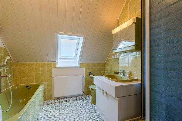 Badezimmer Dachgeschoss