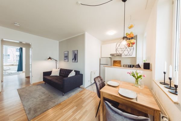 Living rom / kitchen
