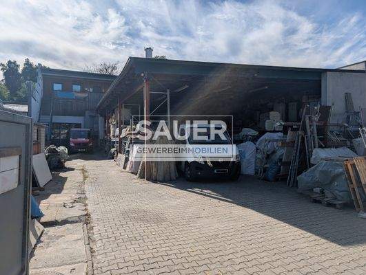 Blick von der Grundstückszufahrt