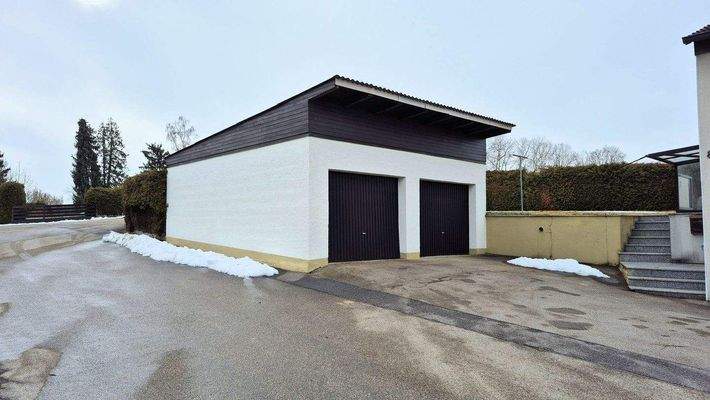 Doppelgarage