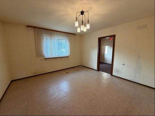 Wohnzimmer im Erdgeschoss