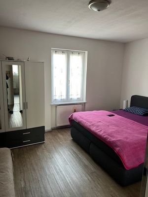 renoviertes Schlafzimmer