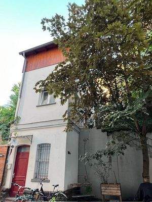 Hinterhaus mitten im Zentrum von Stuttgart 2.jpg