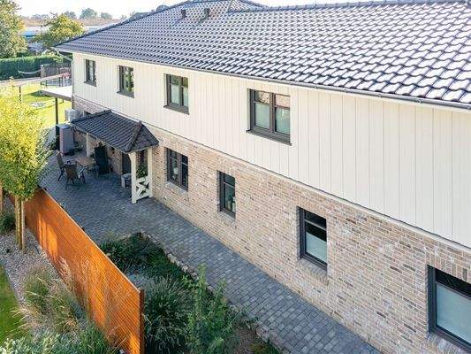 Detail Ansicht mit Eingang 