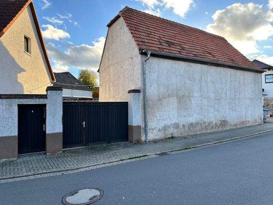 Straßenansicht Scheune