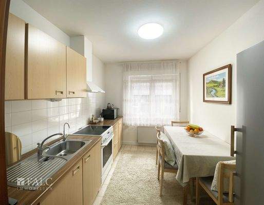 Küche (KI-generiert)