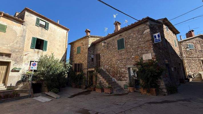 E30C1986-529D-46A3-AF34-C53460AF0DA9_1_201_a