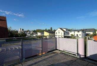 Südwest Balkon mit toller Aussicht