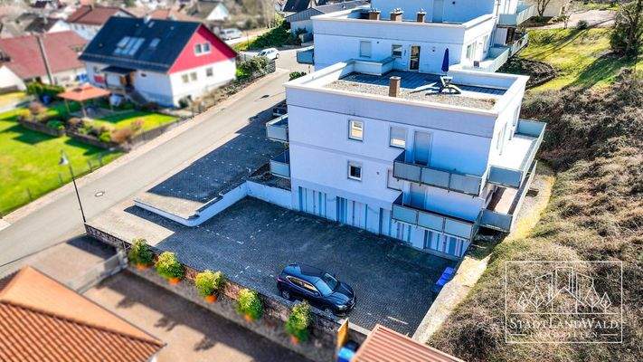 Garage und Dachterrasse