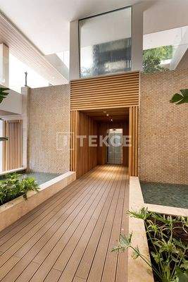 Luxury Properties in Prestigious Beachfront Project in Estepona