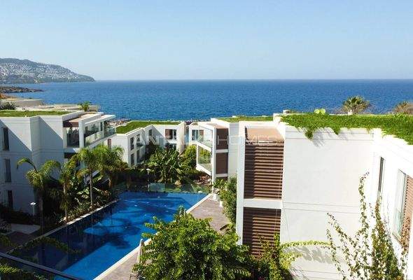 Apartments in a Complex with a Private Bay in Bodrum Kucukbuk
