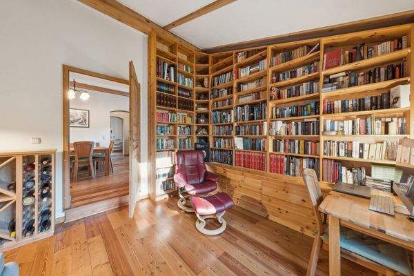 Bibliothek - Gästezimmer