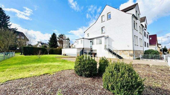 Grundstück / Stellplätze / Garten