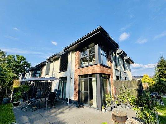 01_Hausansicht_Süd-West