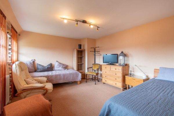 Raum 1 Dachgeschoss Altbau