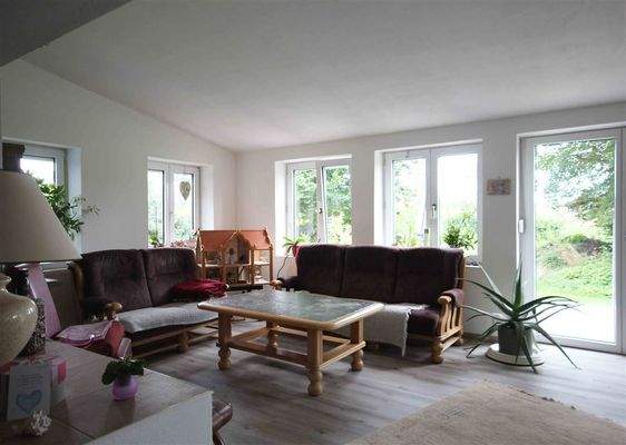 Haus-2 Wg. Eigentümer-Wohnzimmer