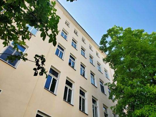 Fassade Schwetschkestraße 18.jpg