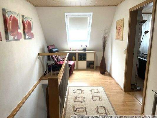 DG Flur mit Leseecke