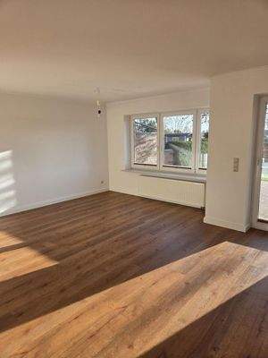 Wohnzimmer (auch Terrassentür)