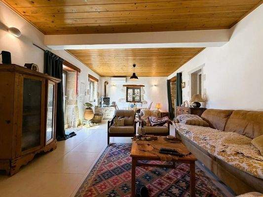 Renoviertes traditionelles Haus mit atemberaubendem Blick auf die Weißen Berge