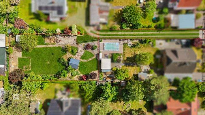 Vogelperspektive Grundstück + Zufahrt