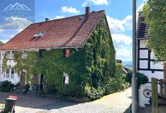 Reiheneckhaus Frontansicht