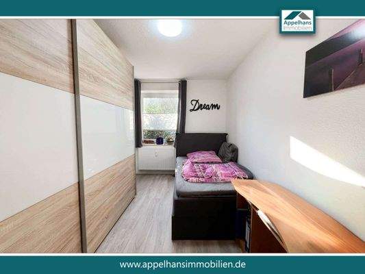 Ankleide/Schlafzimmer