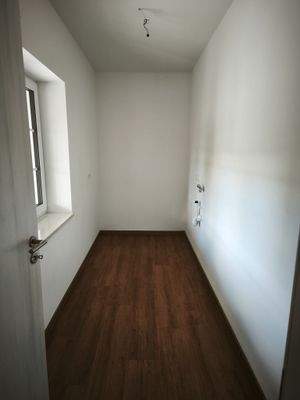 Hauswirtschaftsraum 2.jpg