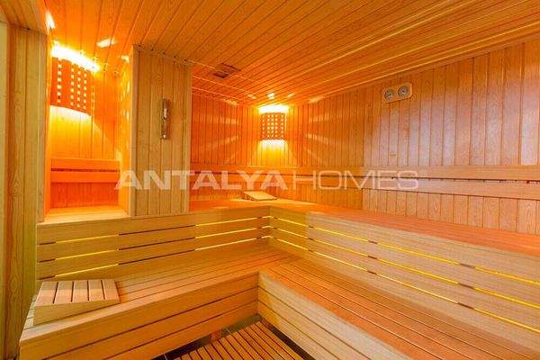 Furnished Property in a Complex 500 M from the Sea in Alanya
