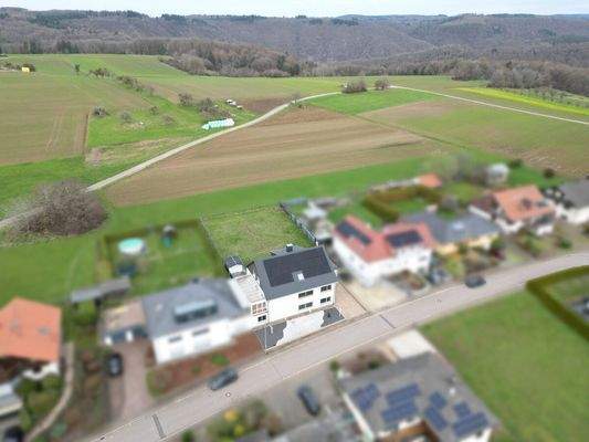 Kernsaniertes 2-3 Familienhaus zum Vollenden in Mettlach