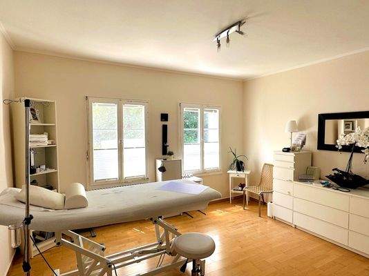 2. Behandlungsraum 2.OG VH