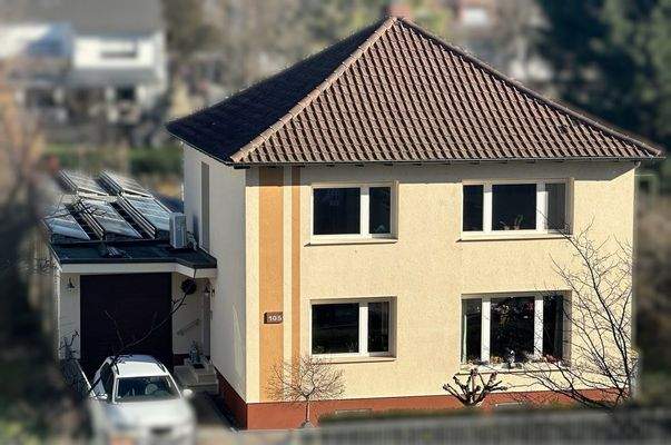 Haus Straßenansicht